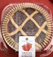 Crostata con preparazione di fragole