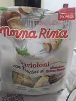 Ravioloni Con Porcini E Stracchino