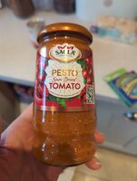 Sun-dried tomato pesto