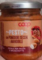 Pesto con pomodori secchi e mandorle