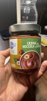 Crema con cacao e nocciole