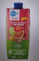 Bevanda alla frutta con agrumi