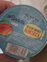 Yogurt intero all'albicocca