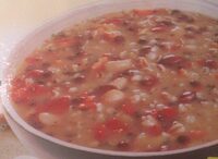 Zuppa farro e legumi