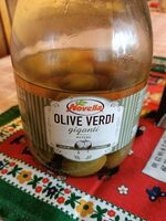 Olive verdi giganti intere