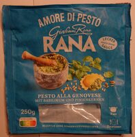 Ravioli Pesto alla Genovese mit Basilikum und Pinienkernen