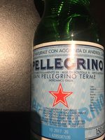 S. Pellegrino Eau minérale naturelle avec adjonction de gaz carbonique