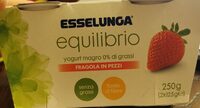 Yogurt magro fragola in pezzi