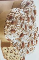 Colomba con gocce di cioccolato fondente