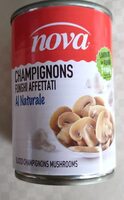 Champignons funghi affettati