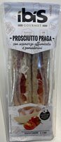 Gourmet prosciutto praga con scamorza affumicata e pomodorini