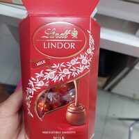 Млечен шоколад с меко топящ се пылнеж