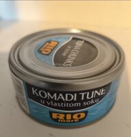 Tuna chunks in  brine
