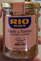 Filetti di tonno lavorati a mano