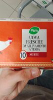Uova fresche da allevamento a terra