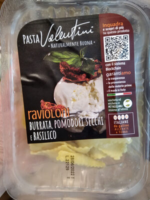 Raviolini burrata pomodori secchi e basilico by Valentini