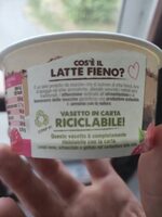 Yogurt Meran latte fieno lampone panna cotta