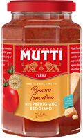 Tomatensaus met kaas Parmigiano Reggiano