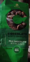 Cioccolato al latte con nocciole