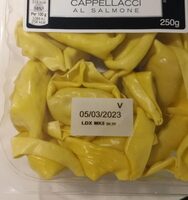 Cappellacci al salmone