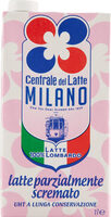 Latte parzialmente scremato uht a lunga conservazione