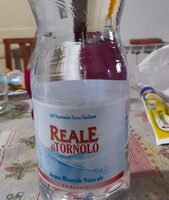 Acqua minerale
