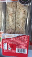 2 tramezzini farciti con gamberetti e salsa rosa