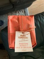 Panettone arancia e gocce di chiccolato