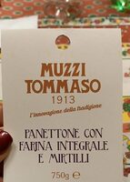 Panettone con farina integrale e mirtilli
