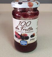 Preparazione di frutta con frutti di bosco