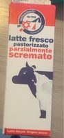 Latte  fresco pastorizzato parzialmente scremato