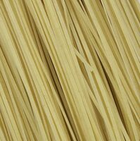 Pasta Di Semola Di Grano Duro Con Germe Di Grano Linguine