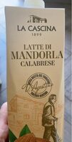 Latte di mandorla calabrese
