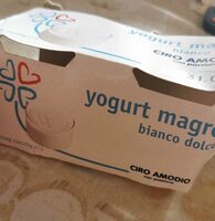 Yogurt magro bianco dolce