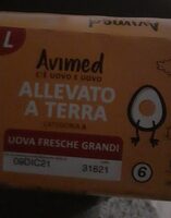 Uova fresche grandi