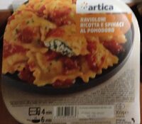 Ravioloni ricotta e spinaci al pomodoro