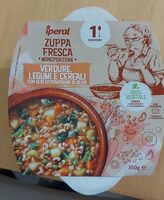 Zuppa fresca verdure legumi e cereali