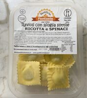 Ravioli con sfoglia sottile ricotta e spinaci