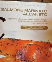 Salmone marinato all'aneto