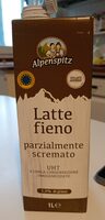 Latte fieno