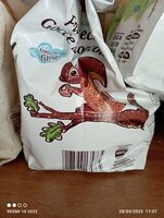 Frollini con frutta secca e gocce di cioccolato