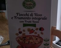 Fiocchi di riso e frumento con frutti rossi