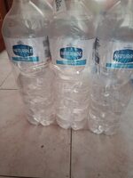 Acqua naturale