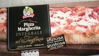 Pizza Margherita integrale al tagliere
