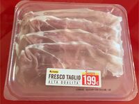Fresco taglio prosciutto crudo