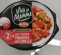 Mezzi paccheri pomodoro e mozzarella