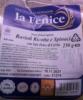 Ravioli ricotta e spinaci con sale di cervia