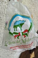 Mozzarella di bufala campana la perla del mediterraneo