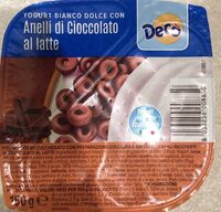 Yogurt bianco dolce con anelli di cioccolato