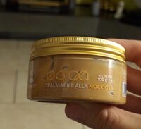 Spalmabile alla nocciola
